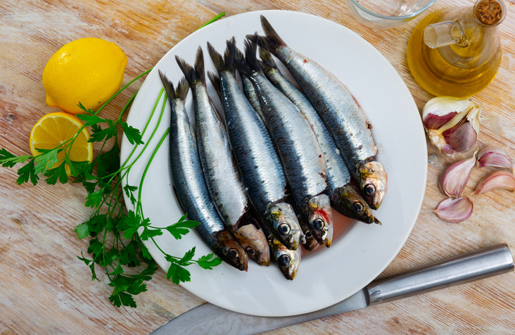 Best Fish to Eat: 12 Healthiest Options