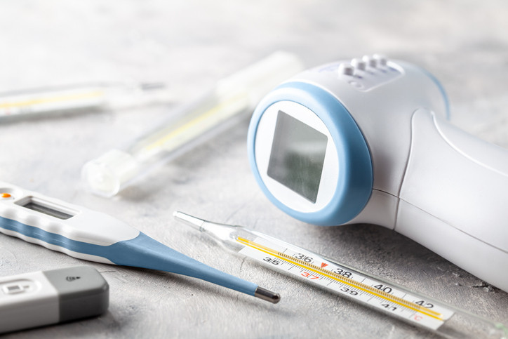 photo of a group of different types of thermometers used to take body temperature