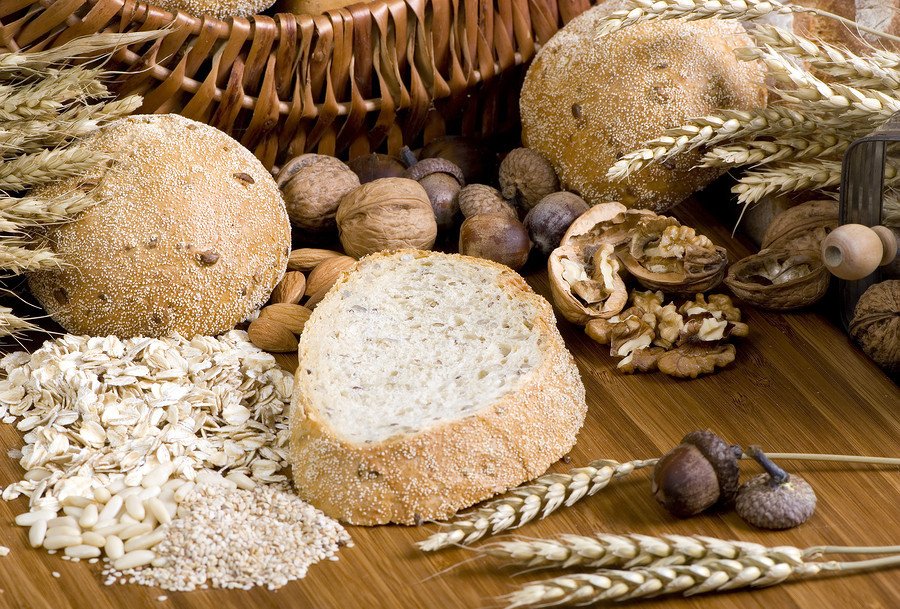 close-up photo of an assortment of high-fiber breads and grains